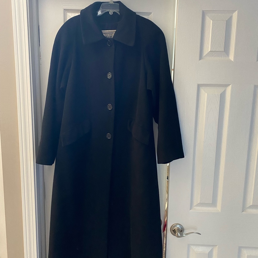 Marvin Richards Long Wool/Cashmere coat. Black size 6